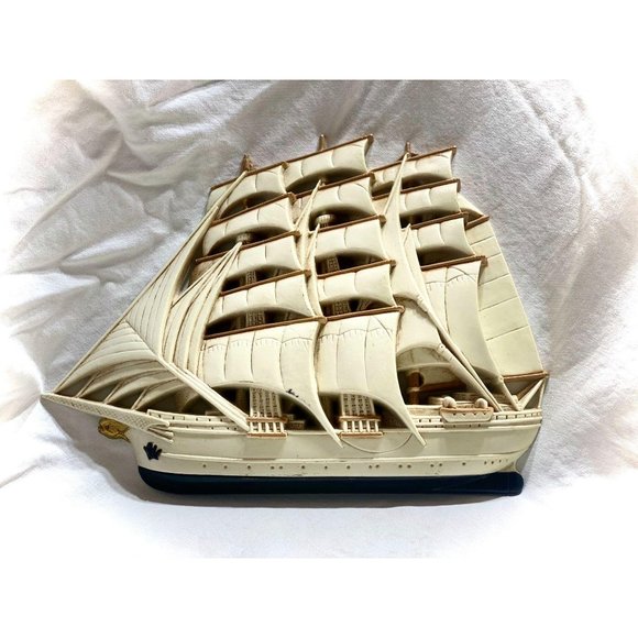 1995 Burwood Sailing Clipper Ships 3D Art - Picture 3 of 4